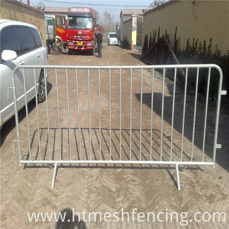 Wheels feet crowd control Barrier 2.5feet Road bar